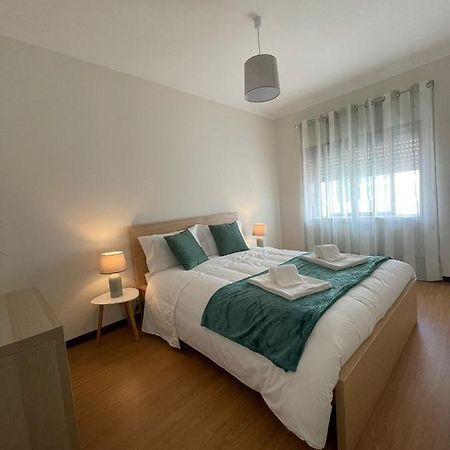 B Apartamentos Castelo Виана-ду-Каштелу Экстерьер фото