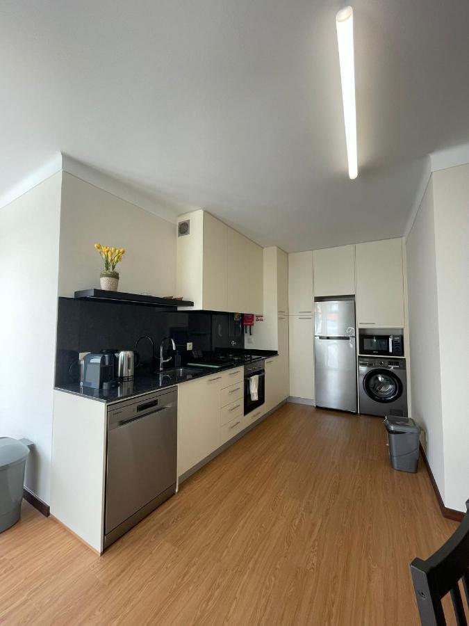 B Apartamentos Castelo Виана-ду-Каштелу Экстерьер фото